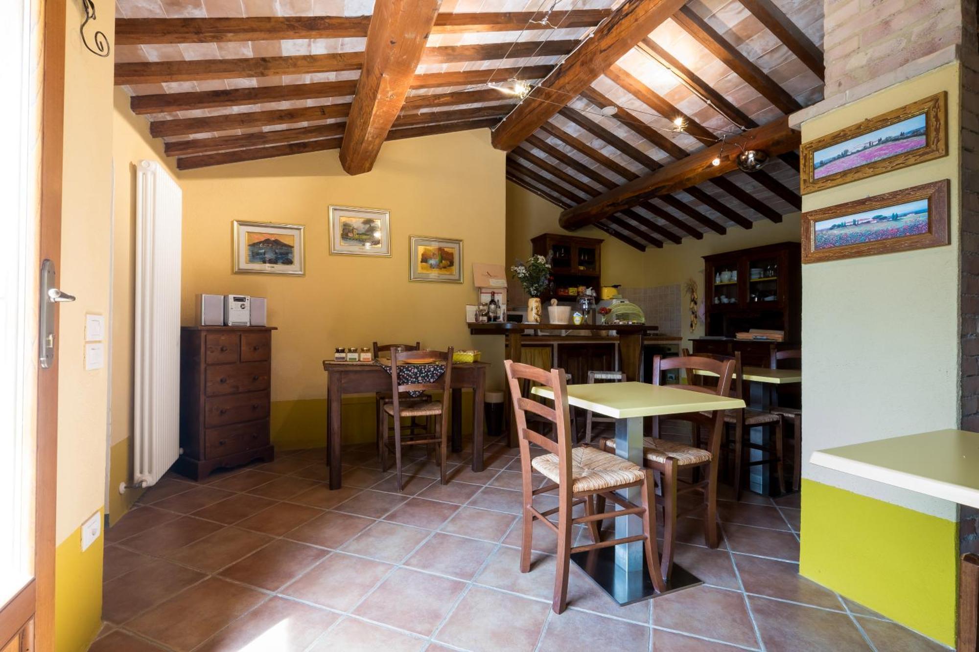 Giannetti Bed & Breakfast Poggio alle Mura Bagian luar foto