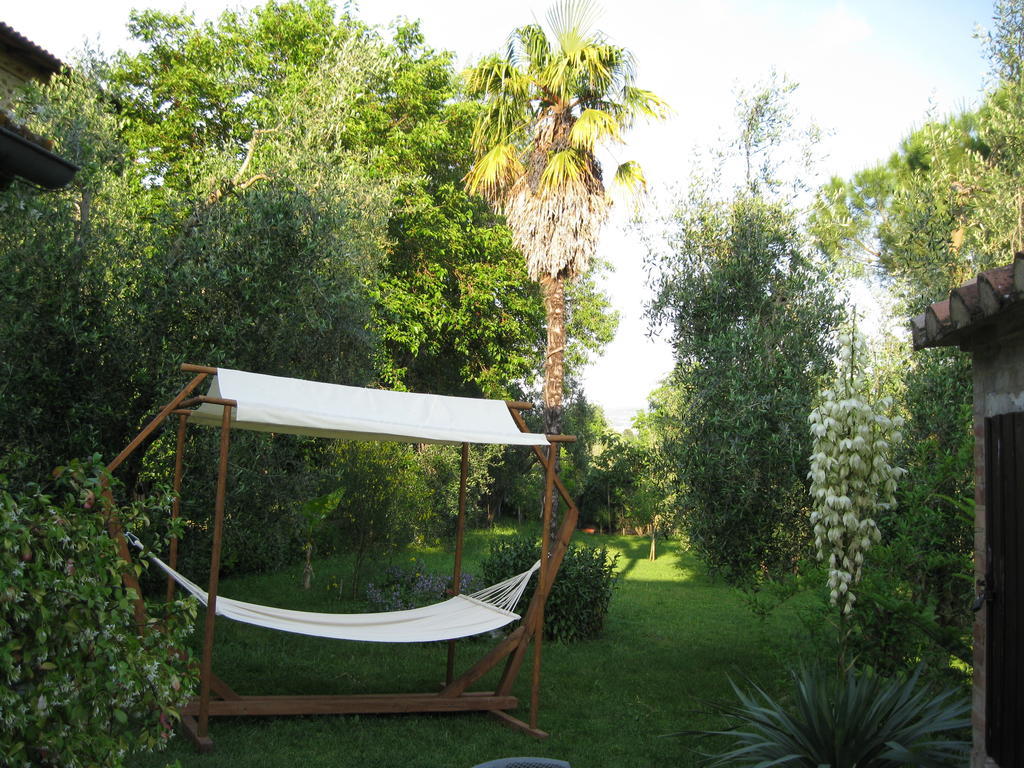 Giannetti Bed & Breakfast Poggio alle Mura Bagian luar foto