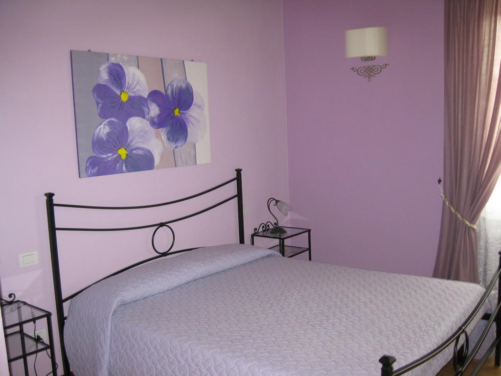 Giannetti Bed & Breakfast Poggio alle Mura Ruang foto